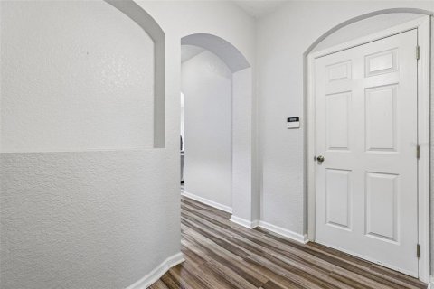 Touwnhouse à louer à Orlando, Floride: 3 chambres, 182.18 m2 № 2387539 - photo 3