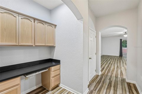 Touwnhouse à louer à Orlando, Floride: 3 chambres, 182.18 m2 № 2387539 - photo 5