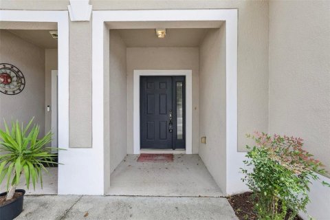 Touwnhouse à louer à Orlando, Floride: 3 chambres, 182.18 m2 № 2387539 - photo 2