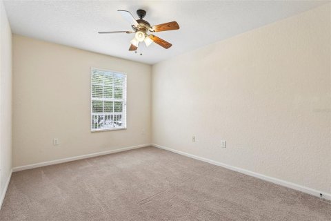 Touwnhouse à louer à Orlando, Floride: 3 chambres, 182.18 m2 № 2387539 - photo 25