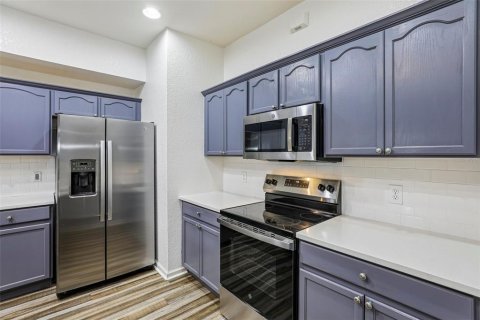 Touwnhouse à louer à Orlando, Floride: 3 chambres, 182.18 m2 № 2387539 - photo 7