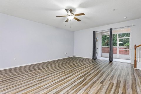 Touwnhouse à louer à Orlando, Floride: 3 chambres, 182.18 m2 № 2387539 - photo 15