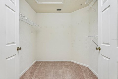 Touwnhouse à louer à Orlando, Floride: 3 chambres, 182.18 m2 № 2387539 - photo 27