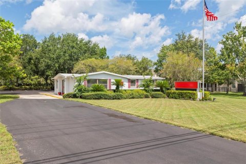 Commercial property in Clearwater, Florida 116.31 sq.m. № 2231623
