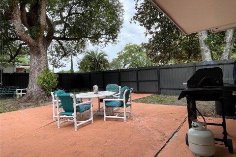 Casa en venta en Deltona, Florida, 3 dormitorios, 125.98 m2 № 1803790 - foto 29