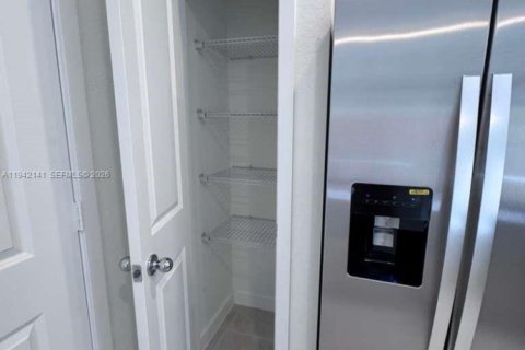 Adosado en alquiler en Florida City, Florida, 3 dormitorios, 128.21 m2 № 1999121 - foto 9