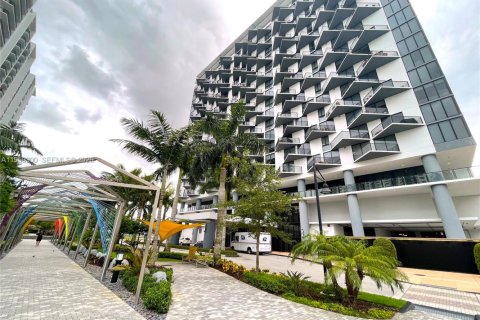 Condo à Doral, Floride, 2 chambres  № 2019789