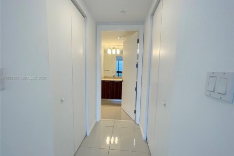 Copropriété à louer à Doral, Floride: 2 chambres, 97.73 m2 № 2019789 - photo 8