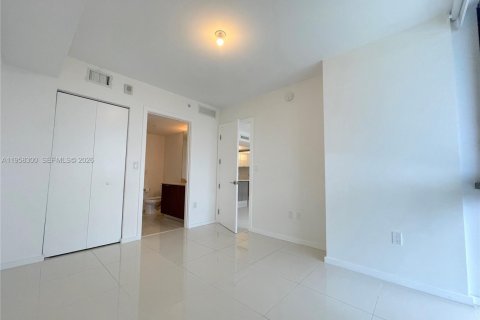 Copropriété à louer à Doral, Floride: 2 chambres, 97.73 m2 № 2019789 - photo 11