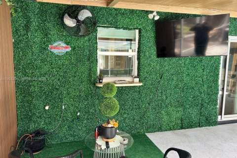 Villa ou maison à vendre à Plantation, Floride: 3 chambres, 155.61 m2 № 2008831 - photo 6