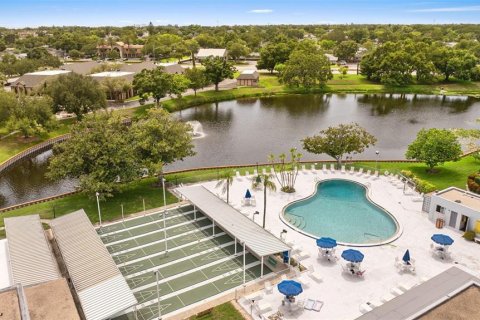 Condo in Seminole, Florida, 2 bedrooms № 2200763 - photo 16