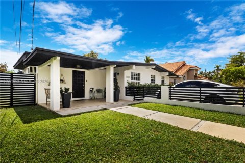 Купить виллу или дом в Майами, Флорида 3 спальни, 149.29м2, № 2052695 - фото 5