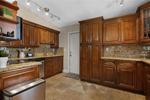 Купить виллу или дом в Майами, Флорида 3 спальни, 149.29м2, № 2052695 - фото 20