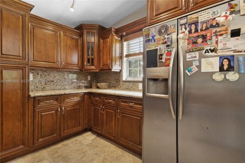 Купить виллу или дом в Майами, Флорида 3 спальни, 149.29м2, № 2052695 - фото 18