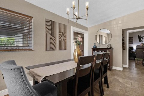 Купить виллу или дом в Майами, Флорида 3 спальни, 149.29м2, № 2052695 - фото 14