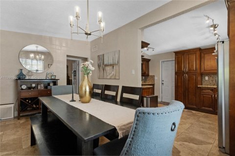 Купить виллу или дом в Майами, Флорида 3 спальни, 149.29м2, № 2052695 - фото 3