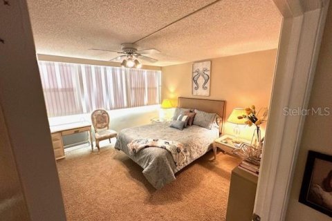 Condominio en alquiler en Treasure Island, Florida, 2 dormitorios, 121.52 m2 № 1908045 - foto 9