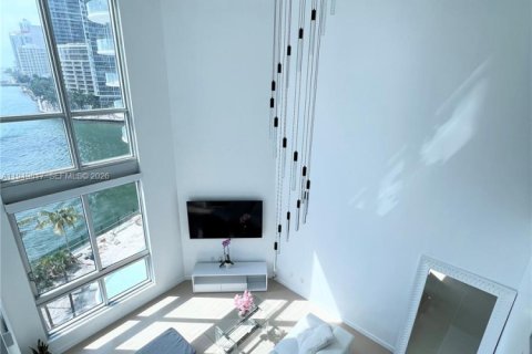 Снять в аренду кондоминиум в Майами, Флорида 1 спальня, 97.45м2, № 2005557 - фото 12