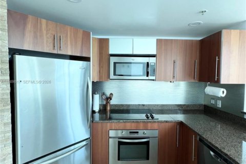 Снять в аренду кондоминиум в Майами, Флорида 1 спальня, 97.45м2, № 2005557 - фото 18