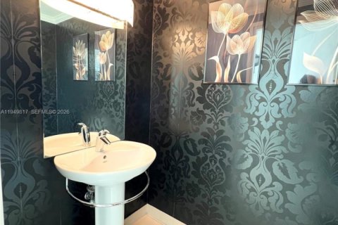 Снять в аренду кондоминиум в Майами, Флорида 1 спальня, 97.45м2, № 2005557 - фото 16