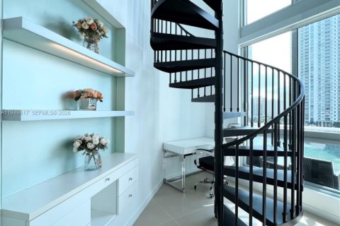 Снять в аренду кондоминиум в Майами, Флорида 1 спальня, 97.45м2, № 2005557 - фото 14