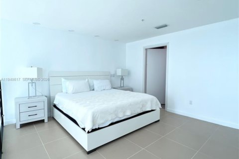 Снять в аренду кондоминиум в Майами, Флорида 1 спальня, 97.45м2, № 2005557 - фото 8