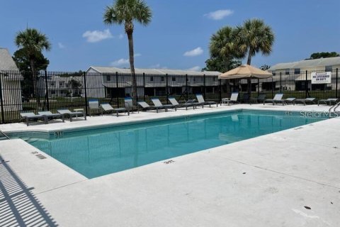 Townhouse in Tampa, Florida 2 bedrooms, 93.37 sq.m. № 1866013 - photo 25