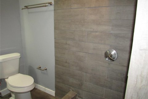 Townhouse in Tampa, Florida 2 bedrooms, 93.37 sq.m. № 1866013 - photo 15
