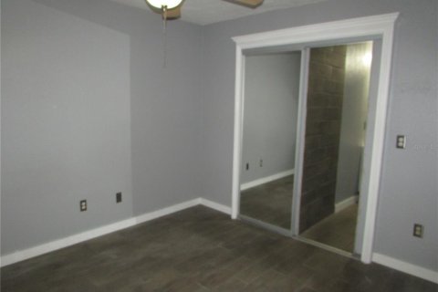 Townhouse in Tampa, Florida 2 bedrooms, 93.37 sq.m. № 1866013 - photo 19