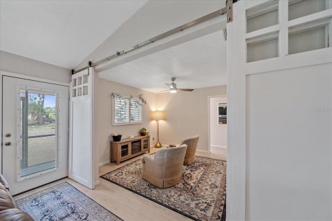 House in Venice, Florida 2 bedrooms, 92.62 sq.m. № 2350239 - photo 22