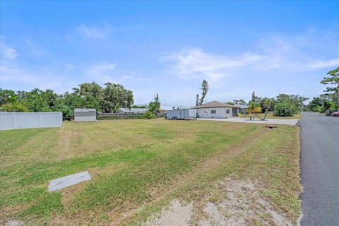 House in Venice, Florida 2 bedrooms, 92.62 sq.m. № 2350239 - photo 26