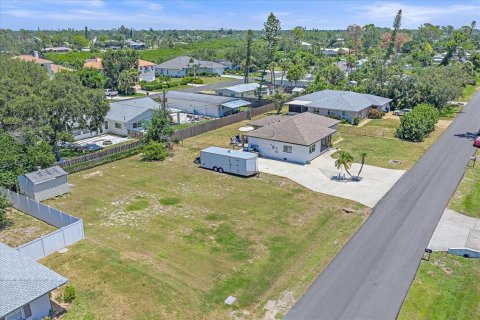 House in Venice, Florida 2 bedrooms, 92.62 sq.m. № 2350239 - photo 27