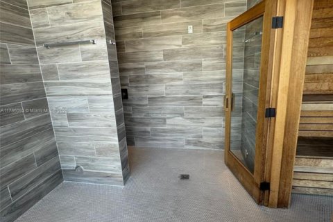 Купить кондоминиум в Майами, Флорида 2 спальни, 87.14м2, № 1957895 - фото 22