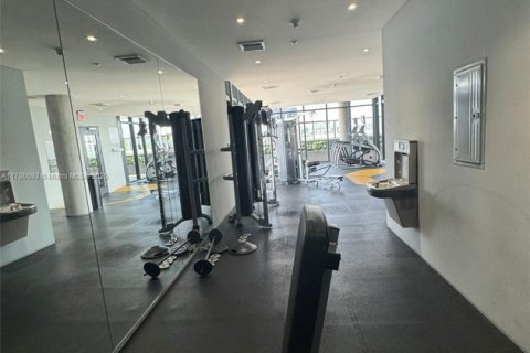 Купить кондоминиум в Майами, Флорида 2 спальни, 87.14м2, № 1957895 - фото 27