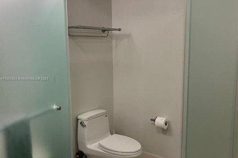 Hotel in Doral, Florida 1 bedroom, 65.5 sq.m. № 1102788 - photo 11