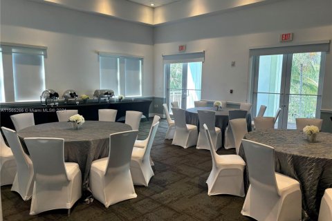 Hotel in Doral, Florida 1 bedroom, 65.5 sq.m. № 1102788 - photo 21
