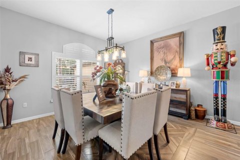 Casa en venta en Spring Hill, Florida, 4 dormitorios, 299.89 m2 № 1904040 - foto 27