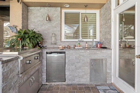 Casa en venta en Spring Hill, Florida, 4 dormitorios, 299.89 m2 № 1904040 - foto 18