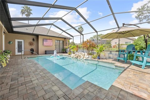 Casa en venta en Spring Hill, Florida, 4 dormitorios, 299.89 m2 № 1904040 - foto 11