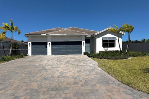 House in Homestead, Florida 4 bedrooms, 210.33 sq.m. № 1857362 - photo 2