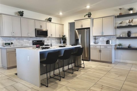 House in Homestead, Florida 4 bedrooms, 210.33 sq.m. № 1857362 - photo 5