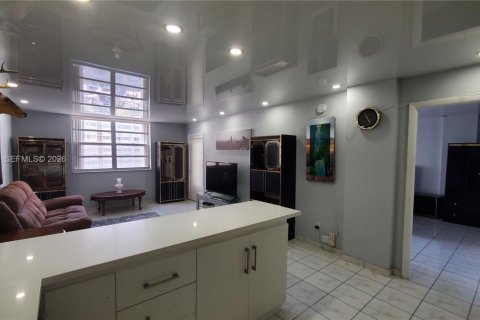 Copropriété à louer à Hallandale Beach, Floride: 1 chambre, 80.82 m2 № 2246939 - photo 3