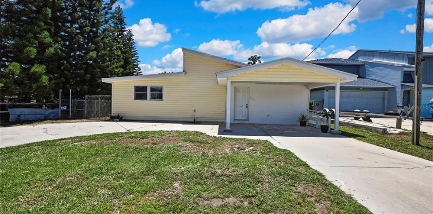 Casa en Hudson, Florida 3 dormitorios, 148.55 m2 № 1691054