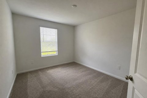 Touwnhouse à louer à Clermont, Floride: 3 chambres, 170.38 m2 № 2358283 - photo 5