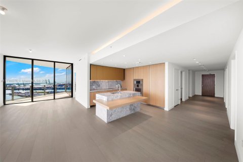 Condominio en alquiler en Miami Beach, Florida, 4 dormitorios № 1859419 - foto 3