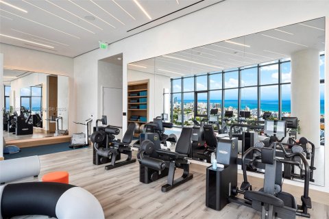 Condominio en alquiler en Miami Beach, Florida, 4 dormitorios № 1859419 - foto 30