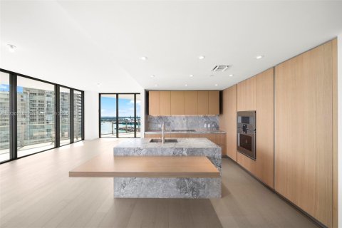 Condominio en alquiler en Miami Beach, Florida, 4 dormitorios № 1859419 - foto 4