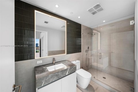 Condominio en alquiler en Miami Beach, Florida, 4 dormitorios № 1859419 - foto 19