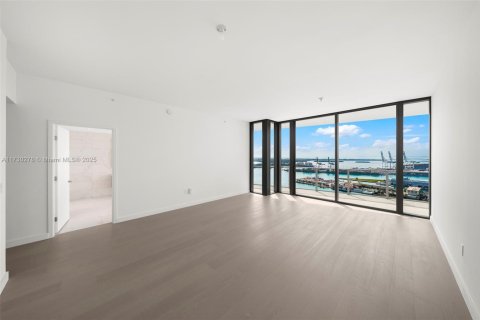 Condominio en alquiler en Miami Beach, Florida, 4 dormitorios № 1859419 - foto 7