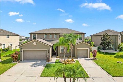 House in Wimauma, Florida 6 bedrooms, 376.07 sq.m. № 1843579 - photo 2